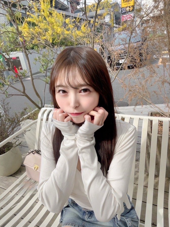 瀬戸ひなこ　初ポートレートイベント画像