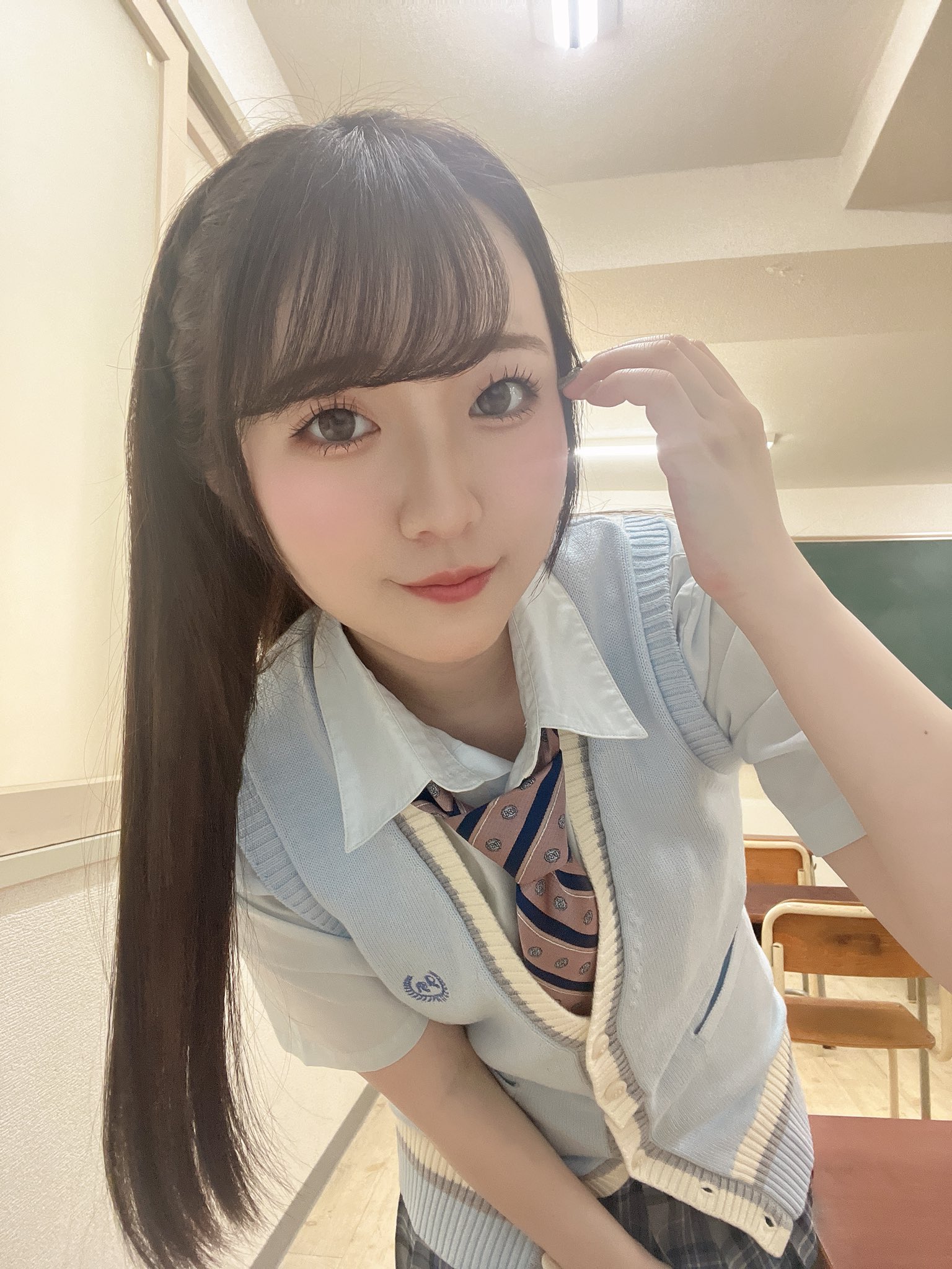 雲母そらの初オフ会『とりあえずはじめてなので…飲んで歌ってみたいです』画像